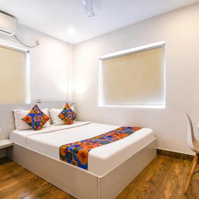 FabHotel Globe Express (960 Kalikapur Road 4 700099 Kolkata)