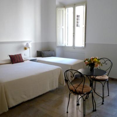 Hotel Canada (Via Borgo San Lorenzo 14 50123 Florence)