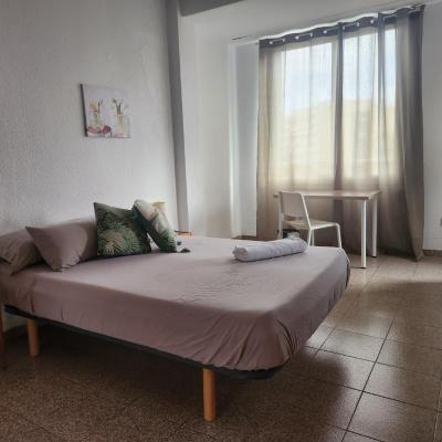 eXperience Rooms Valencia (53 Gran Via de Ferran el Catòlic 46008 Valence)