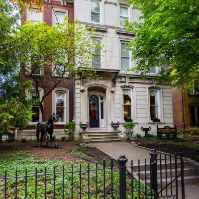 DuPont Mansion Bed & Breakfast (1317 South 4th Street KY 40208 Louisville)