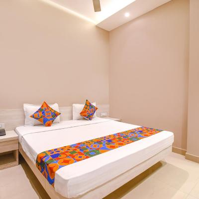 FabHotel Kitchen Q Inn (B/150/2/H/4,  Beleghata Main Road, Kolkata 700085 Kolkata)