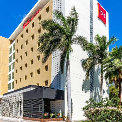 Ibis Merida (Calle 58A, 495 97000 Mérida)