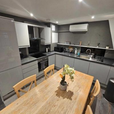 Queens Place - 1 Bedroom Apartment (11- 12 Queens Place BN1 4JY Brighton et Hove)