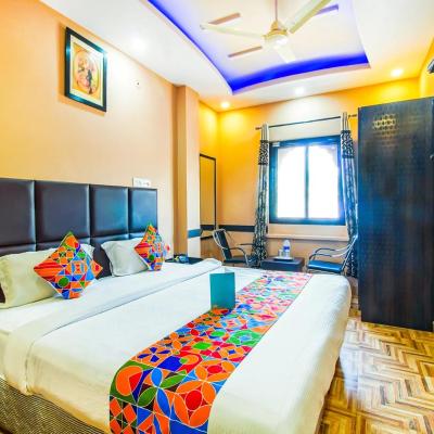 Hotel Deepak Residency (Showroom no. 13B Govind Nagar East, Main Amer road 302002 Jaipur)