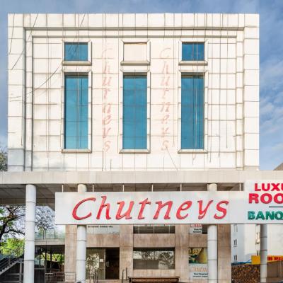 Hotel Chutneys (11-14-16/1/563, National Highway 65,LB NAGAR Service road, Sri Sai Tarun Enclave 500074 Hyderabad)