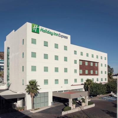 Holiday Inn Express Guadalajara Iteso, an IHG Hotel (Avenida Camino al ITESO Colonia Santa Maria Tequepexpan  45580 Guadalajara)