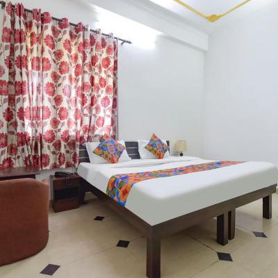 FabHotel Kunadi Heritage (Sirsi Road 20-22, Sirsi Road, RFC Colony, Hanuman Nagar Extension, Vaishali Nagar 302021 Jaipur)