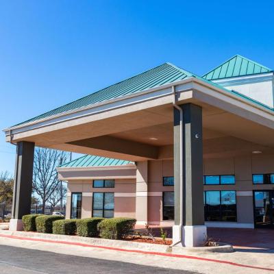 Days Inn by Wyndham N.W. Medical Center (6023 IH 10 West TX  78201 San Antonio)