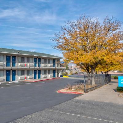 Motel 6-Albuquerque, NM - Midtown (1701 University Boulevard Northeast NM 87102 Albuquerque)