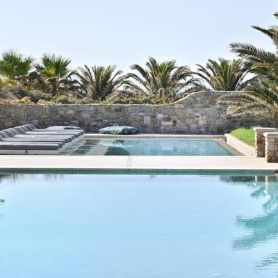 AC Village Christoulis (Helikodromio, Kounoupas 84600 Mykonos)