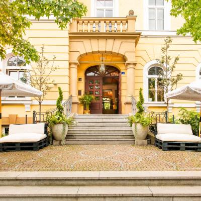 Boutique Hotel Krone München (Theresienhöhe 8 80339 Munich)