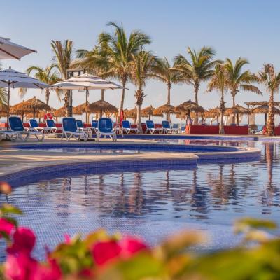 Grand Decameron Los Cabos, A Trademark All-Inclusive Resort (Boulevard Malecon 23405 San José del Cabo)