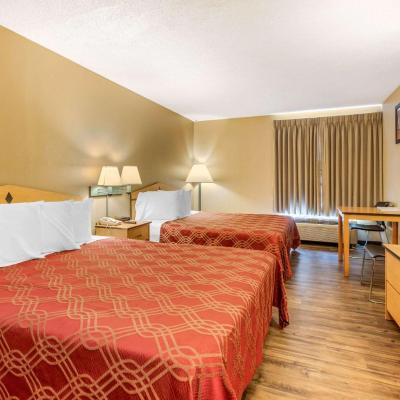 Econo Lodge Airport/Colorado Springs (6715 Panamint Court CO 80915 Colorado Springs)