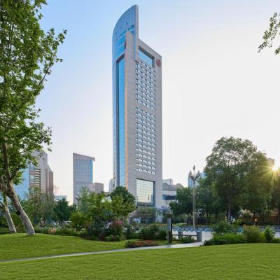 Sheraton Chengdu Lido Hotel (No. 15, Section 1, Ren Min Zhong Road 610015 Chengdu)