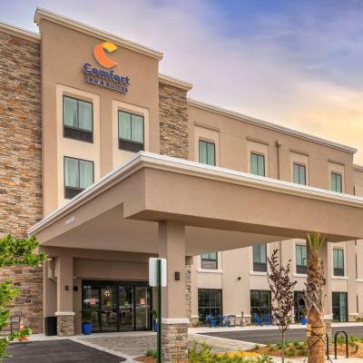 Comfort Inn & Suites Jacksonville - Orange Park Near Naval Air Station (8001 Parramore Road 32244 Jacksonville)