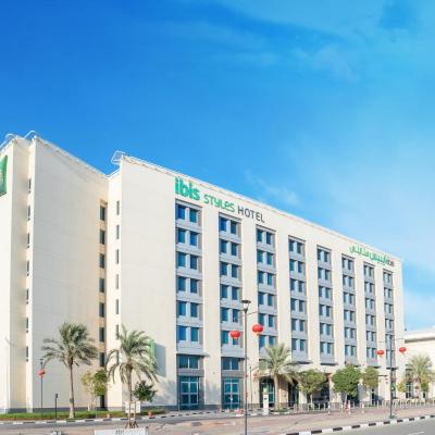 Ibis Styles Dragon Mart Dubai ( Al Awir Road, E44 on Hatta Road 68278 Dubaï)