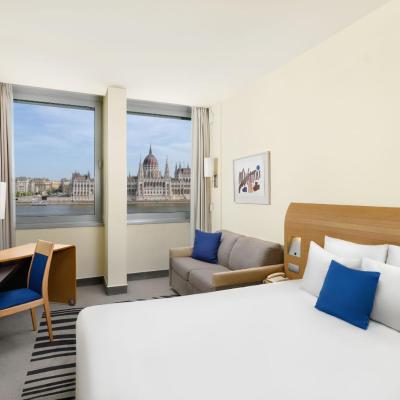 Novotel Budapest Danube (Bem rakpart 33-34. 1027 Budapest)