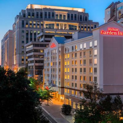 Hilton Garden Inn Arlington/Courthouse Plaza (1333 North Courthouse Road VA 22201 Arlington)