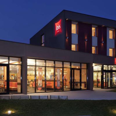 ibis Beauvais Aéroport (1 Rue Jacques Goddet 60000 Beauvais)