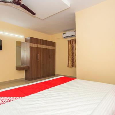 Hotel Blueberry Near 7D Voyage (Lane 11, Adarsh Palm Retreat, Bellandur, Bengaluru 560103 Bangalore)