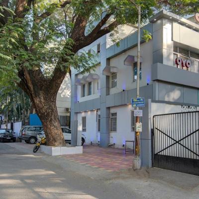 Hotel Sunshine Near Inox (Hotel Sunshine,  Lane No 5,  Behind New White House,  Koregaon Park 411001 Pune)