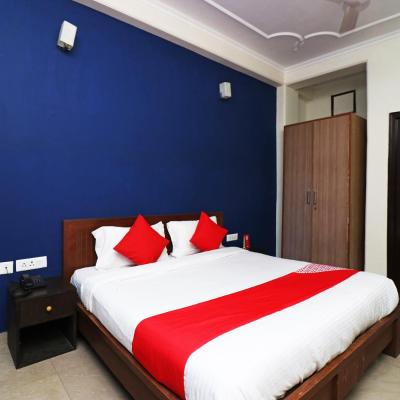 Hotel Grand Casa Near Aravali Biodiversity Park (Corporate Stay, Near Oyo Flagship 493 Cyber City Extension, Plot No V 27-16, V Block, D L F Phase 3, Sector 24, Gurgaon 122002 Gurgaon)