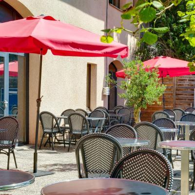 Sure Hotel by Best Western Annecy (138 rue des paquerettes Cran Gevrier 74960 Annecy)