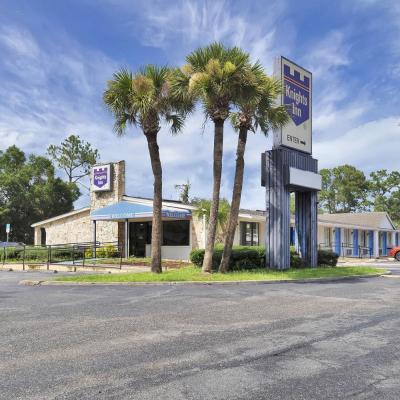 Knights Inn Jacksonville at Dix Ellis Trail (8285 Dix Ellis Trail FL 32256 Jacksonville)