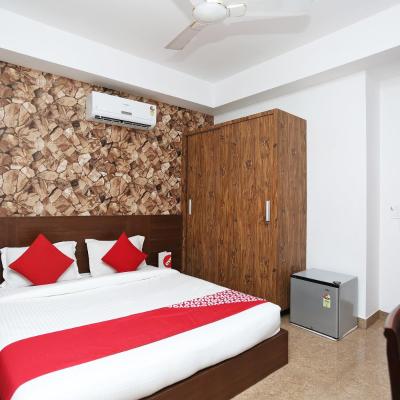 Hotel O Park in (1883, Block A, Greenwood City, Sector 45, Gurugram, Haryana 122003 122003 Gurgaon)