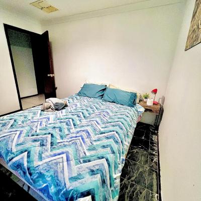 Long Term Stay Queen Size Bedroom Near Sawn River City Fremantle University (11 Earlston Place 6154 Perth)