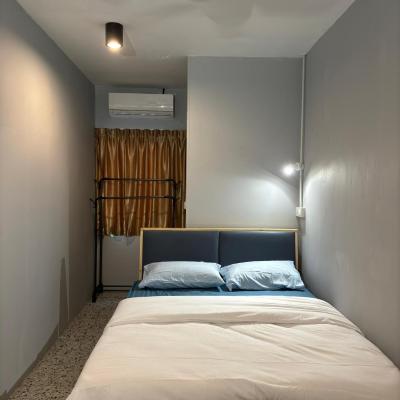 5 Minutes Airport Stay (N0. 2, Kampung Peringatan, Petagas,  Sabah 88200 Kota Kinabalu)