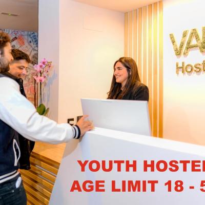 VAD HOSTEL ALICANTE - Youth Hostel age limit 18-50 (1 Calle General Pintos Planta Baja 03010 Alicante)