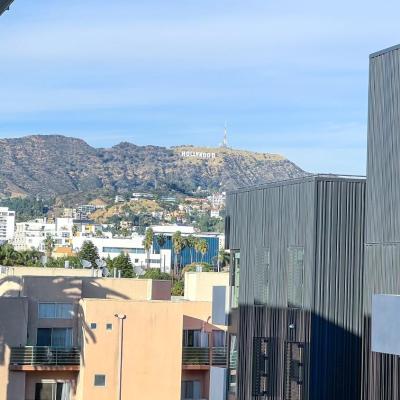 Stunning Hollywood Sign View (1139 North Las Palmas Avenue CA 90038 Los Angeles)