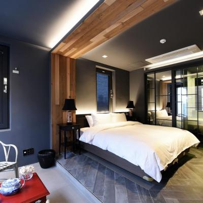 Hotel Infini (268, Baekjegobun-ro, Songpa-gu 05585 Séoul)