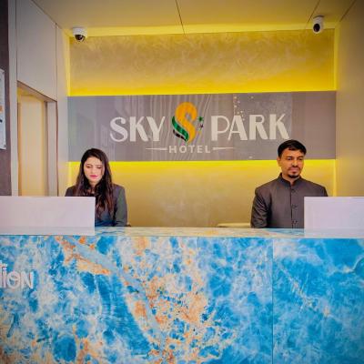 SKY PARK HOTEL (Sky Park Hotel Deira - Naif St - Naif - Dubai  Dubaï)