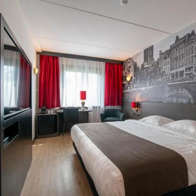 Bastion Hotel Rotterdam Zuid (Driemanssteeweg 5 / Hoek Groene Kruisweg 3084 CA Rotterdam)