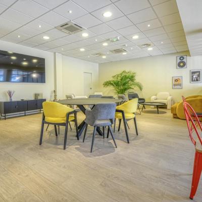 ibis Cholet (avenue des Sables d'Olonne 49300 Cholet)