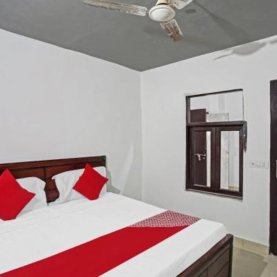 Hotel O Sunrise Villa Near Select Citywalk Mall (.,  Paras pg mb road khanapur near Manu lal building 110016 New Delhi)