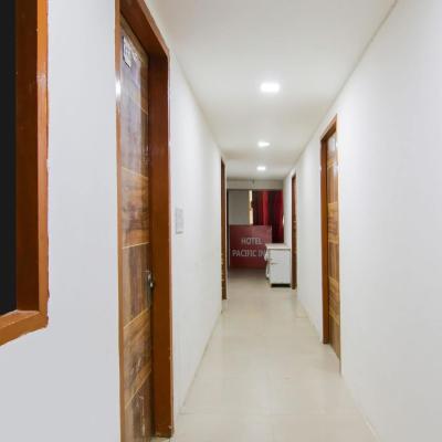 OYO Hotel Golden Key Subhash Nagar (Ajay Enclave Extension, Ajay Enclave, Meenakshi Garde 110034 New Delhi)