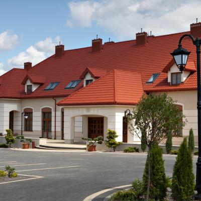 Hotel Trzy Róże (Zemborzyce Dolne 96a 20-515 Lublin)