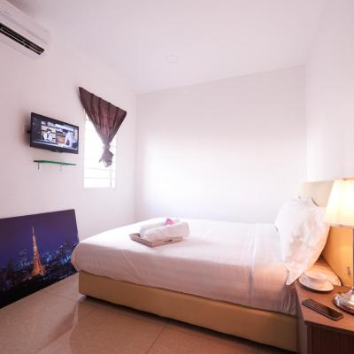 Ipoh Road Hotel (No. 504-1 Batu 3, Jalan Ipoh, 51200 Kuala Lumpur)