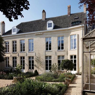 B&B De Corenbloem Luxury Guesthouse - Adults Only (Sint - Jorisstraat 6 8000 Bruges)