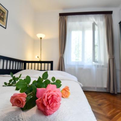 Grape&Wine Guesthouse (Laktanya utca 2. 3300 Eger)