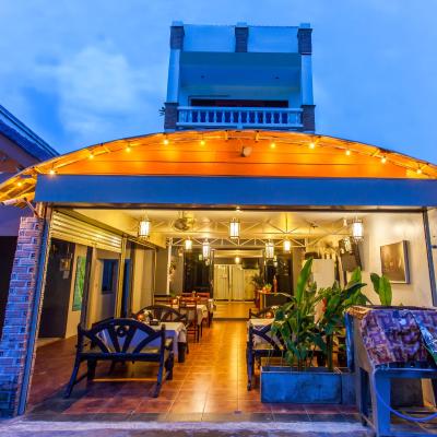 Hugs Guesthouse (360 หมู่ 2 ตำบลศาลาด่าน 81150 Koh Lanta)