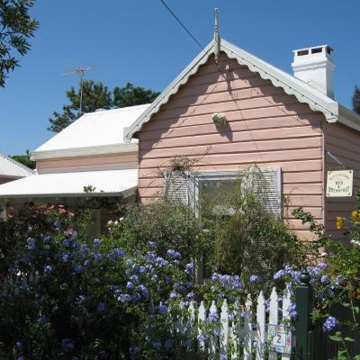 RoseMoore Bed & Breakfast (2 Winifred St Mosman Park 6012 Perth)