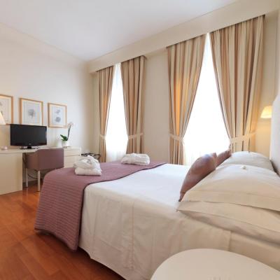 Residence Hilda (Via dei Servi 40 50122 Florence)