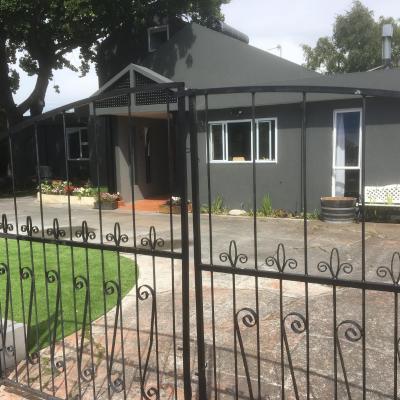 Sandy Feet Accommodation (148 Palmers road New Brighton 8063 Christchurch)