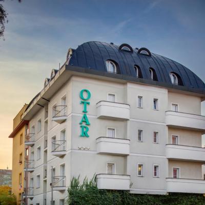 Hotel Otar (Sevřená 1302/2 14000 Prague)