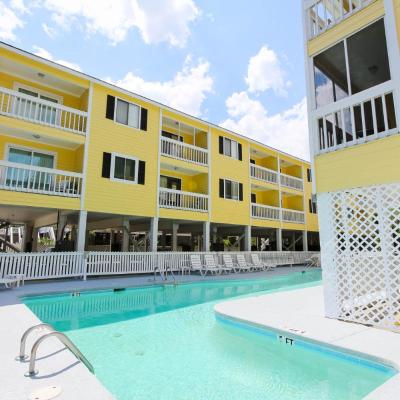 Sandy Shores III by Capital Vacations (1425 North Waccamaw Drive SC 29576 Myrtle Beach)