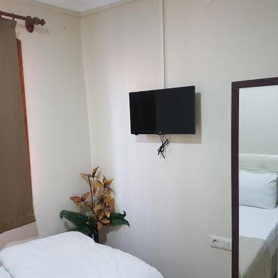 Agora Park Hotel (Anafartalar Caddesi 939/1 Sokak No:1 İzmir 35590 Izmir)